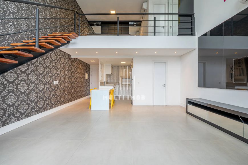 Apartamento Duplex, semi mobiliado!