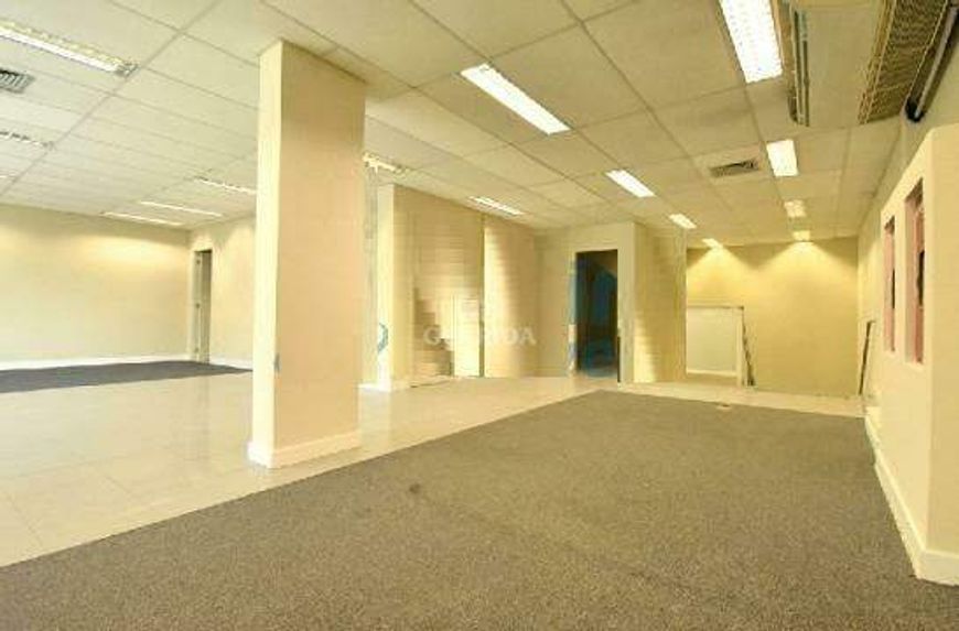 Loja/Ponto Comercial para aluguel, 10 vagas, Menino Deus - Porto Alegre/RS
