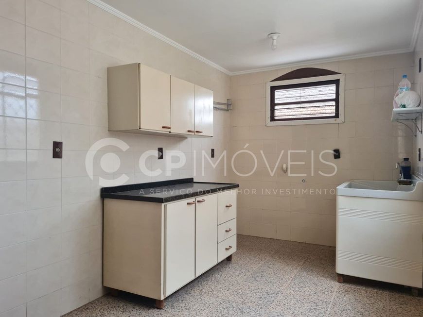 Casa/Sobrado em Porto Alegre, no bairro Cristo Redentor, à venda.
