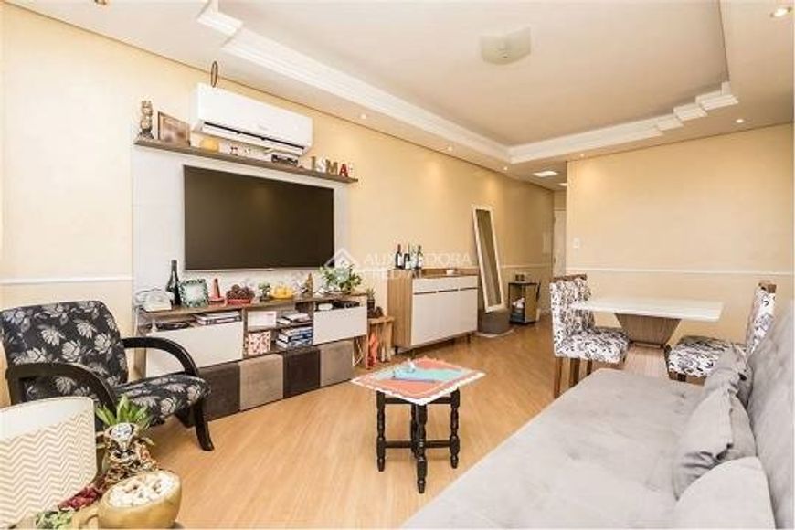 Amplo apartamento com 71 m2 muito bem distribuídos em 2 quartos