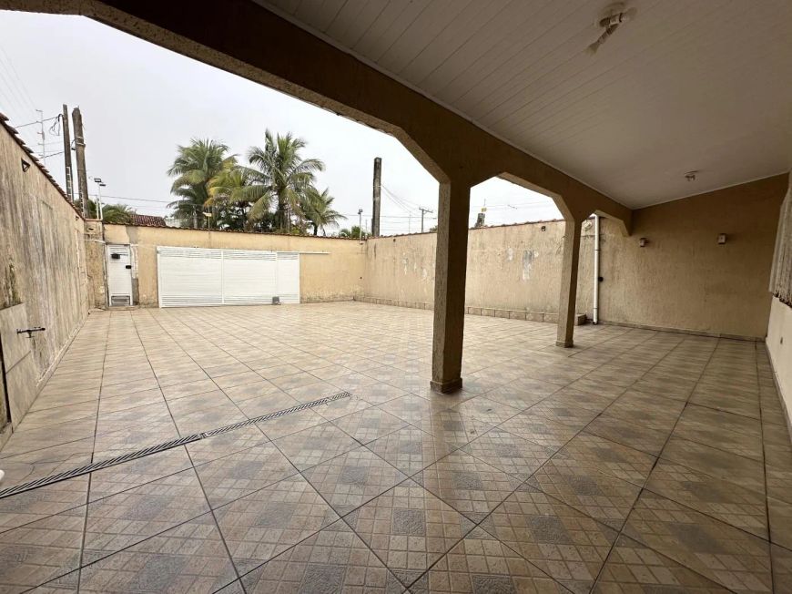 Casa para Venda em Itanhaém, Gaivota, 2 dormitórios, 1 suíte, 1 banheiro, 6 vagas
