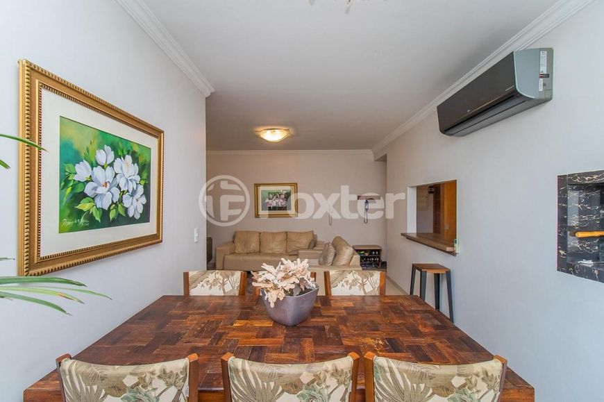 Apartamento à venda Rua Roque Calage, Passo da Areia - Porto Alegre
