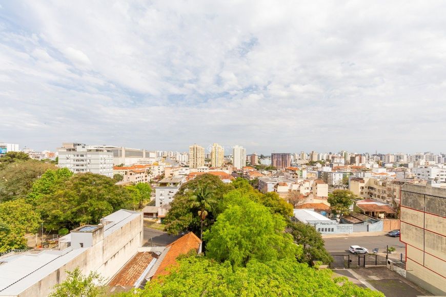 Casa de 2 quartos a venda no bairro Cristo Redentor.