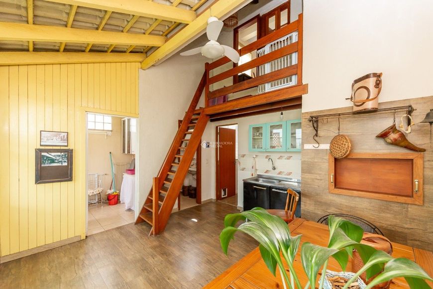 Casa de 2 quartos a venda no bairro Cristo Redentor.