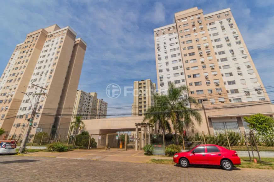 Apartamento à venda Rua Irmão Félix Roberto, Humaitá - Porto Alegre