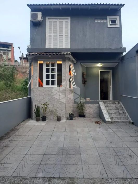 Casa de Condomínio em VILA NOVA