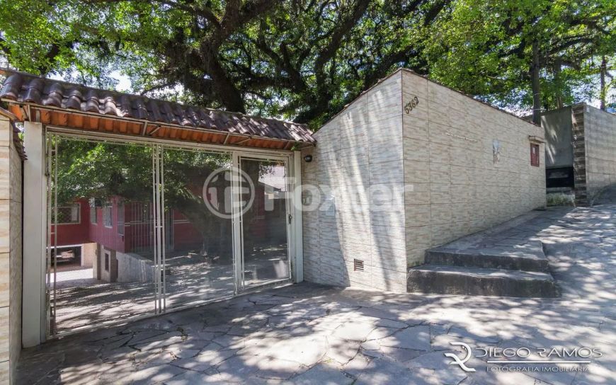 Casa à venda Avenida Professor Oscar Pereira, Cascata - Porto Alegre
