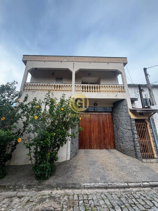 Imperdível casa à venda em Jacareí-SP, bairro Jardim Primavera: 3 quartos, 1 suíte, 1 sala, 3 banhei