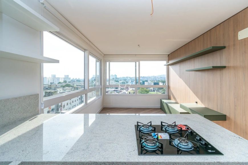 Venda de Apartamento em bairro Tristeza com 66m² Área Const.
