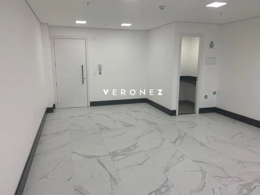 Sala Comercial no Hom Nilo