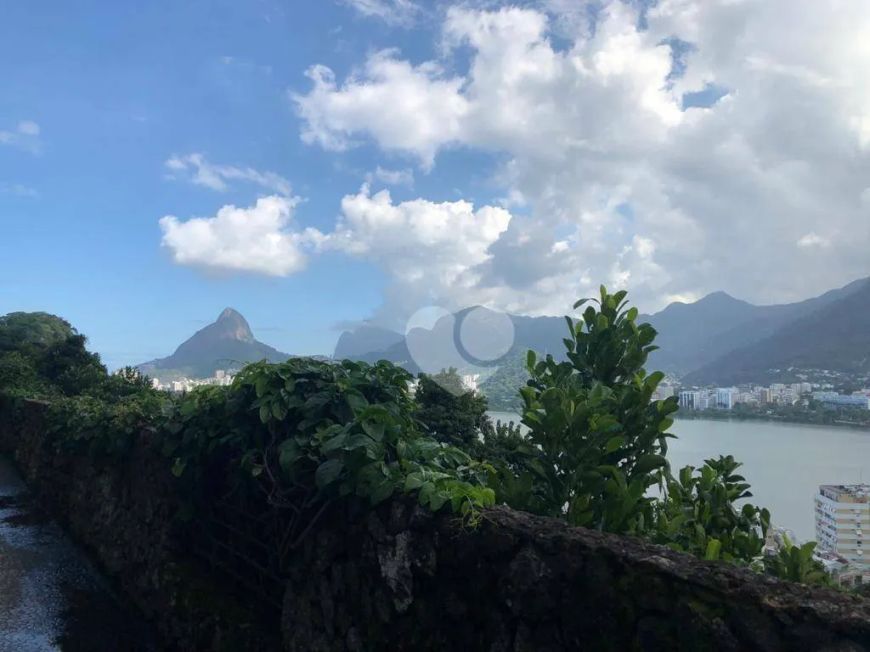 Cobertura com 4 quartos à venda, 224 m² por R$ 2.200.000 - Lagoa - Rio de Janeiro/RJ