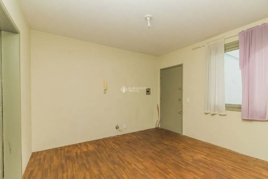 Apartamento a venda com 1 Dormitório bairro Humaitá - Porto alegre