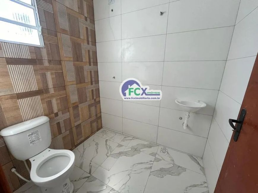 Casa para Venda em Itanhaém, Tupy, 2 dormitórios, 1 suíte, 1 banheiro, 2 vagas