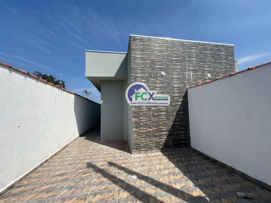 Casa para Venda em Itanhaém, Tupy, 2 dormitórios, 1 suíte, 1 banheiro, 2 vagas