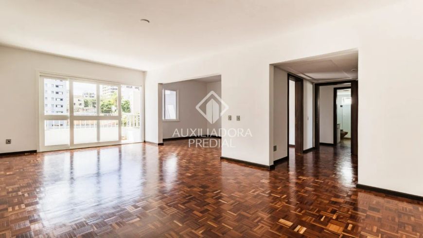 Excelente Apartamento em Moinhos de Vento