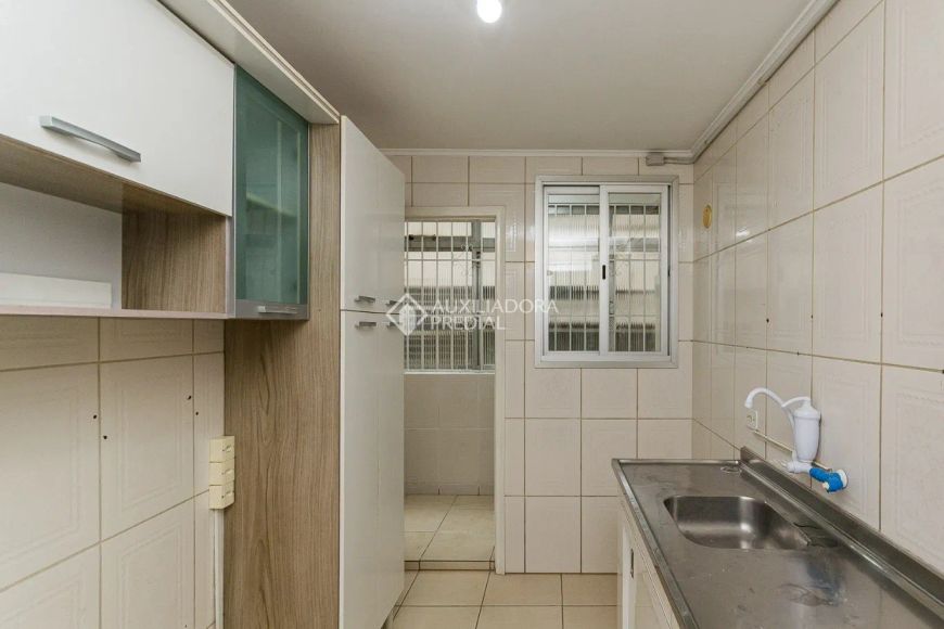 Apartamento com 3 dormitórios, sendo 1 suíte - Praia de Belas