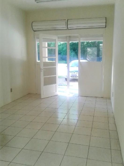 Loja para Aluguel no Bairro Vila Nova com Área de 30m² - Oportunidade Imperdível!