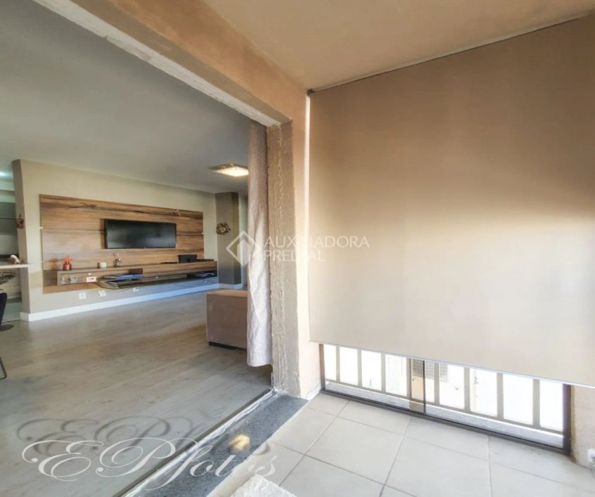 Apartamento no bairro Humaitá