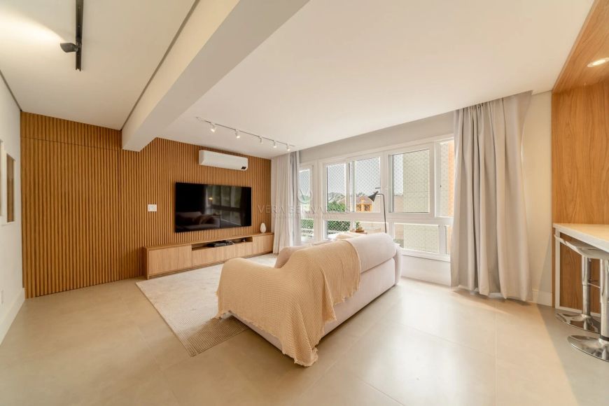 Apartamento no bairro Tristeza