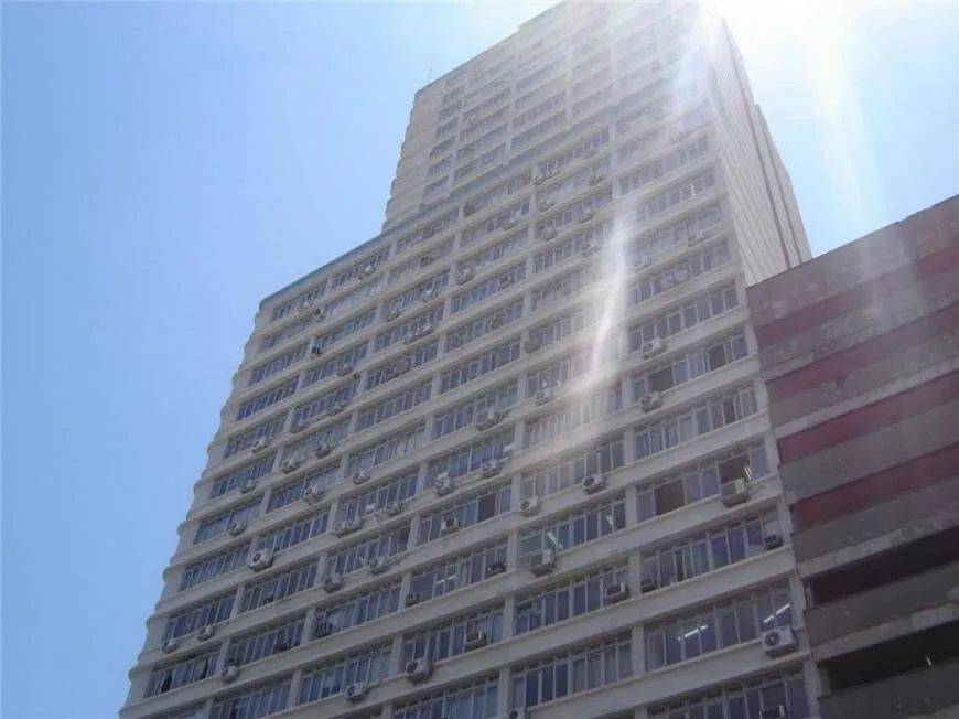 Sala comercial no Centro de Porto Alegre