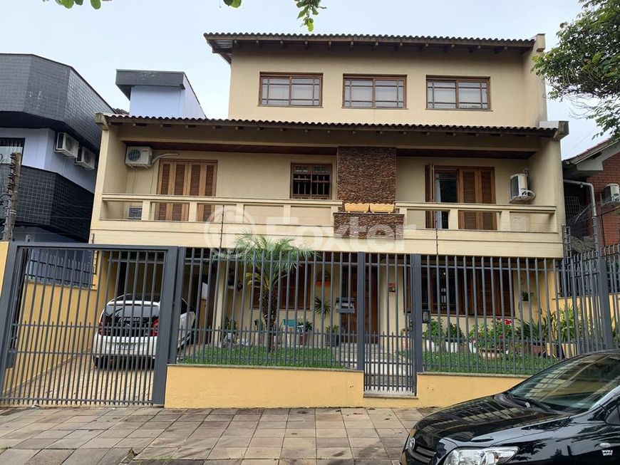 Casa à venda Rua Somália, Vila Ipiranga - Porto Alegre