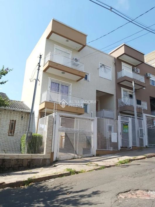 Lindo sobrado com vista para o rio!