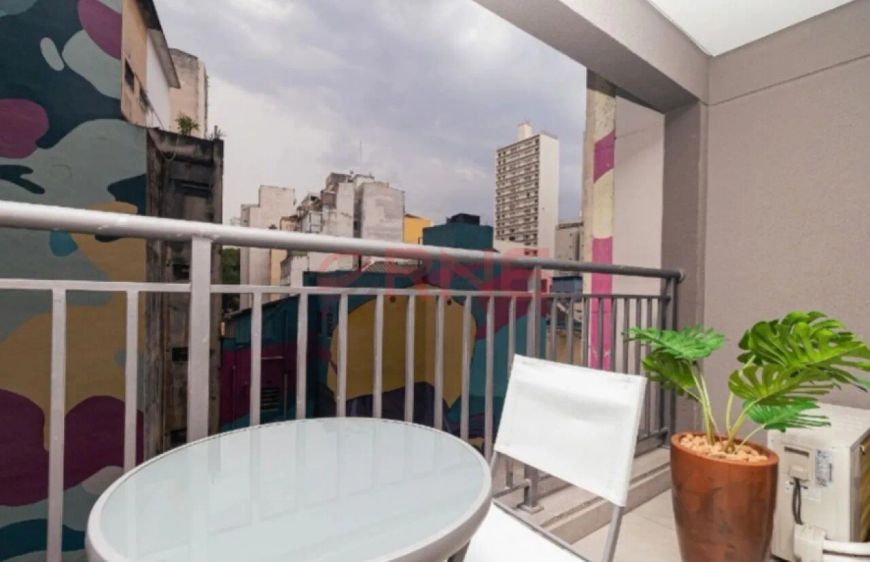 Studio de 24,90 m2 a venda Rua Bento Freitas-Republica-SP