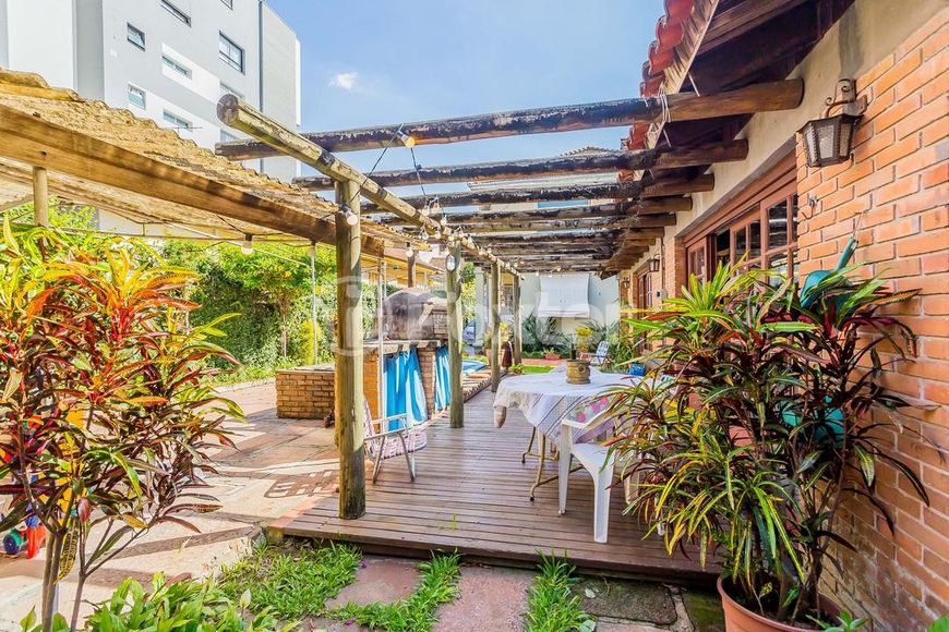 Casa à venda Rua Zamenhoff, São João - Porto Alegre