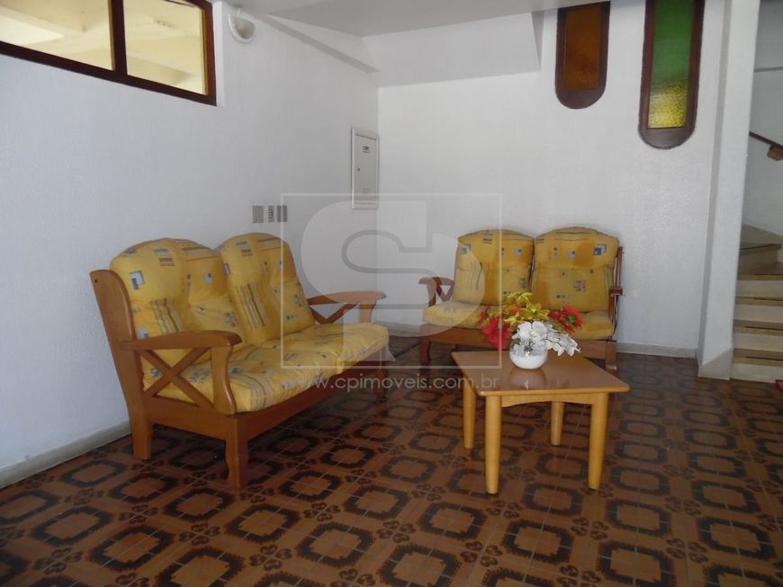 Apartamentos em Porto Alegre, no bairro São Sebastião, à venda.