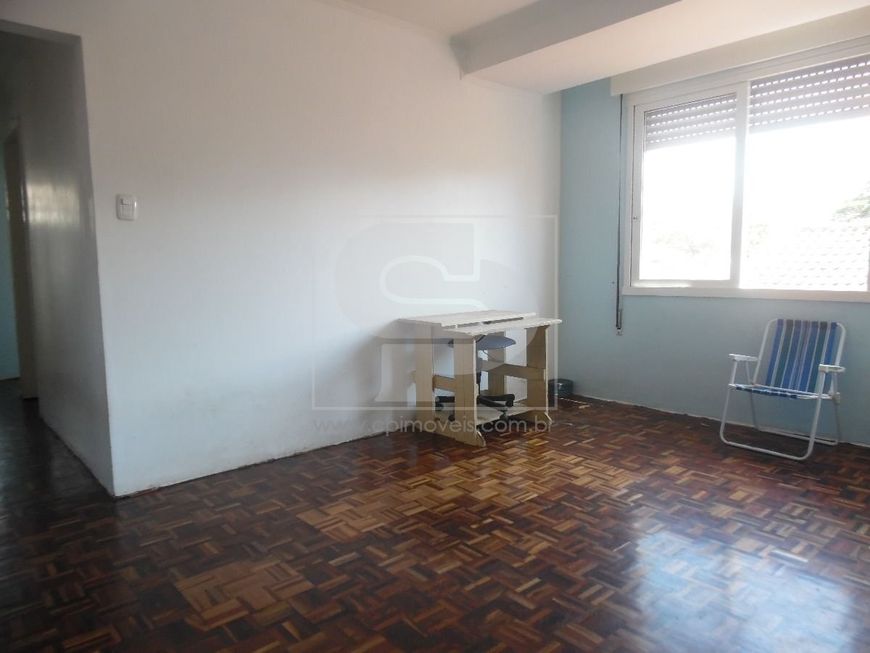 Apartamentos em Porto Alegre, no bairro São Sebastião, à venda.