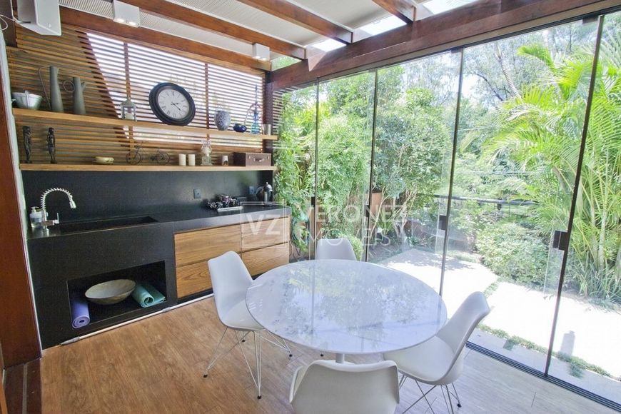 CASA EM CONDOMÍNIO 4 SUÍTES BAIRRO TRÊS FIGUEIRAS