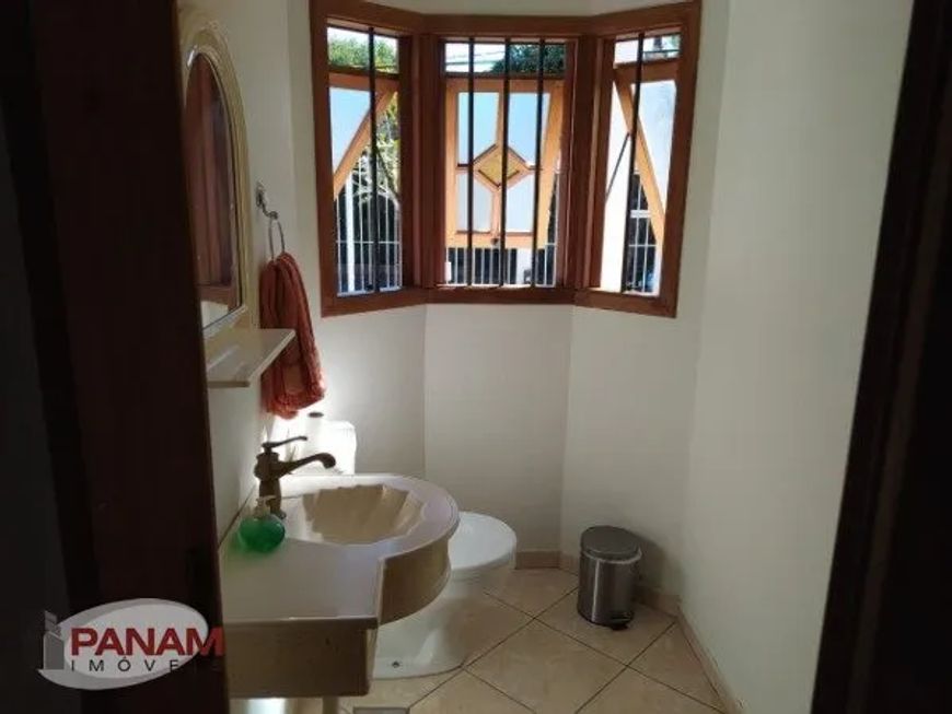 Casa/Sobrado em Jardim Sao Pedro com 213 m² , 3 quarto(s) , 1 suíte(s) , 3 vaga(s).