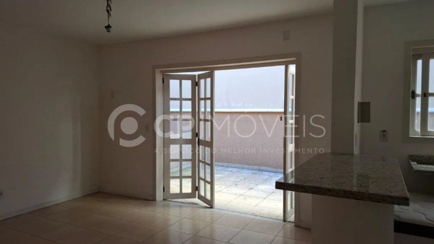 Casa em condomínio próxima ao Iguatemi