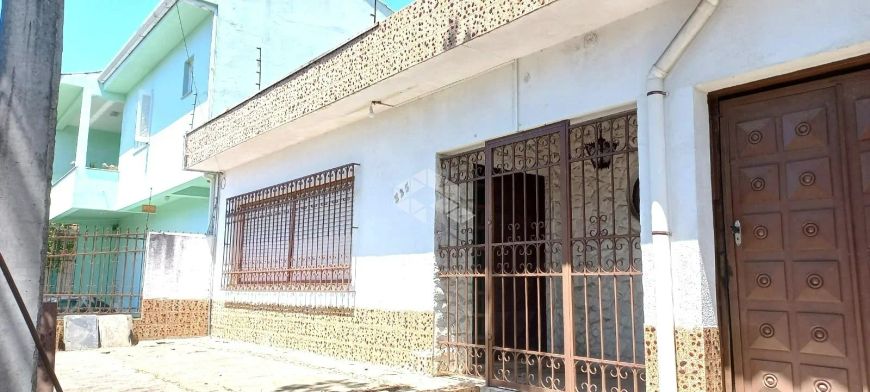 Casa com 3 quartos no Bairro Jardim Sabará