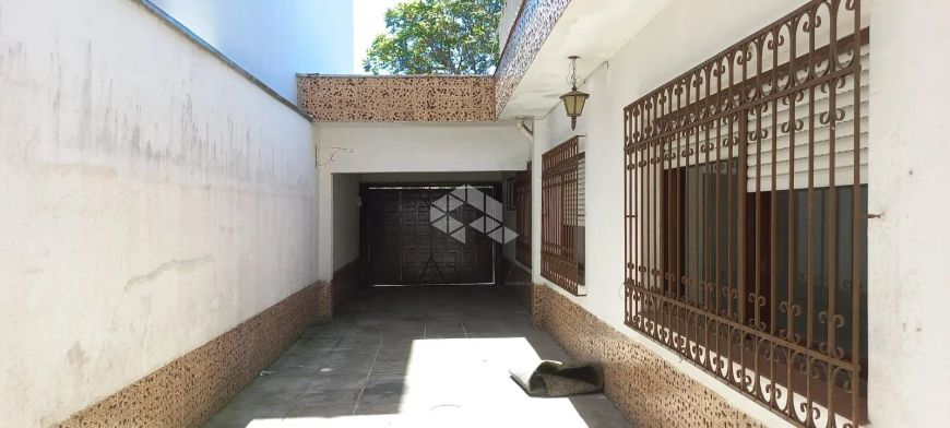 Casa com 3 quartos no Bairro Jardim Sabará