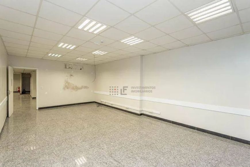 Aluguel Prédio Comercial Centro de POA - 1768m²