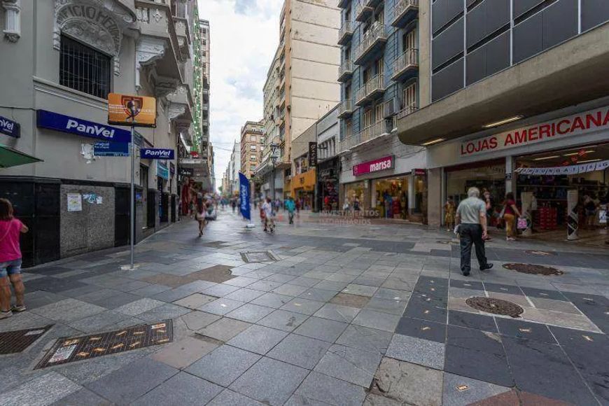Aluguel Prédio Comercial Centro de POA - 1768m²