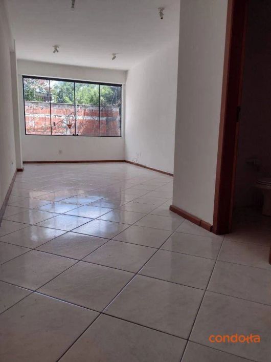 Sala para alugar, 55 m² por R$ 1.200,00/mês - Cavalhada - Porto Alegre/RS