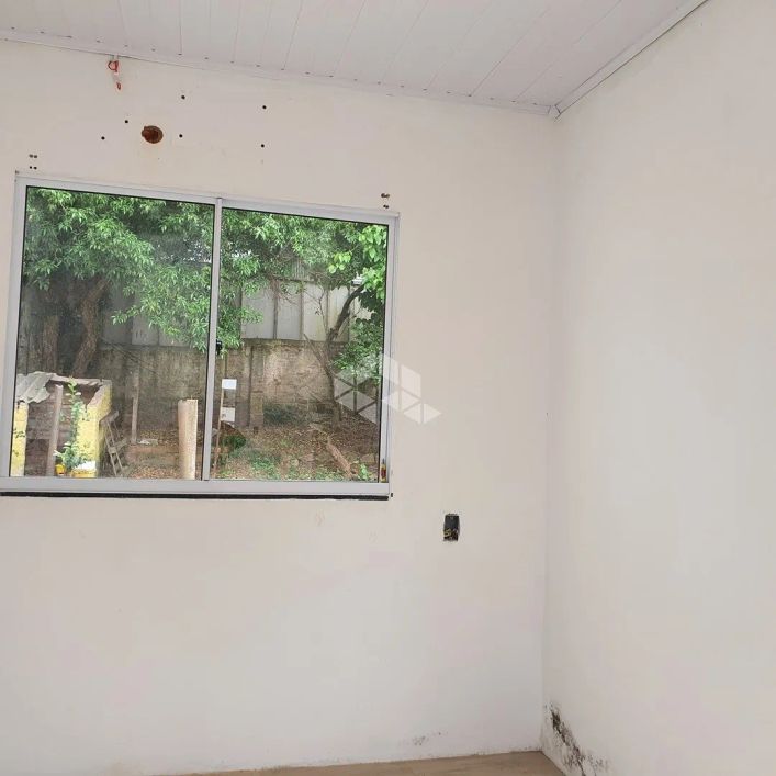 Casa sobrado 3 quartos, 1suíte, 2 vagas, bairro Jardim São Pedro