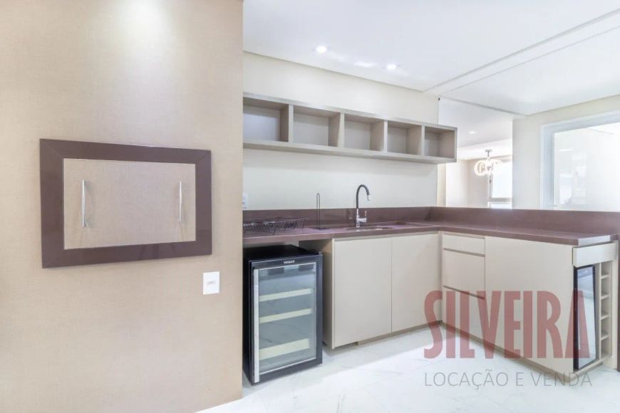CASA MOBILIADA EM CONDOMÍNIO - ECOVILLE