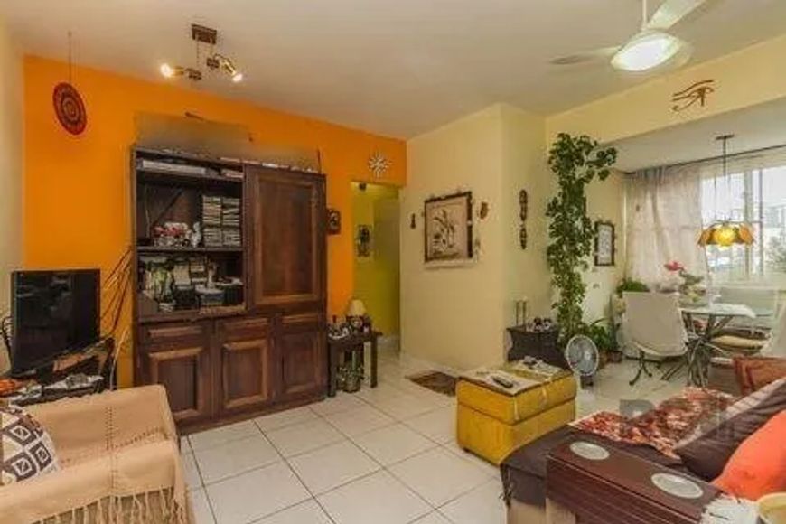 Venda de Excelente Apartamento, no bairro Chácara das pedras. Churrasqueira, 1 vaga, 3 quartosExcele