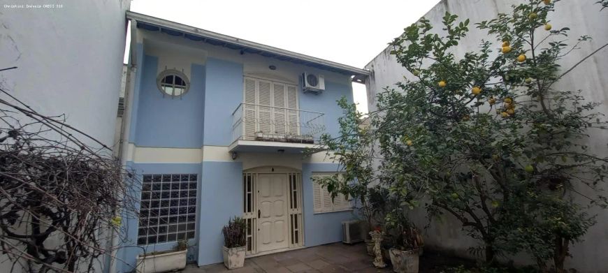 Casa para Venda em Porto Alegre, Santana, 3 dormitórios, 1 suíte, 3 banheiros, 4 vagas