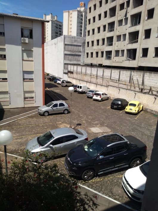 Imóvel para venda com 68 metros quadrados com 3 quartos em Passo da Areia - Porto Alegre - RS