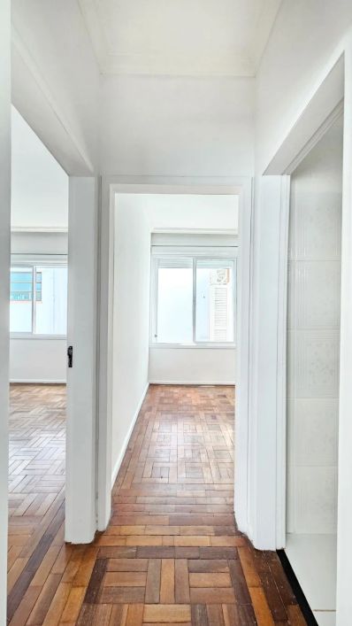 Apartamento de 2 dormitórios bairro Santa Cecilia