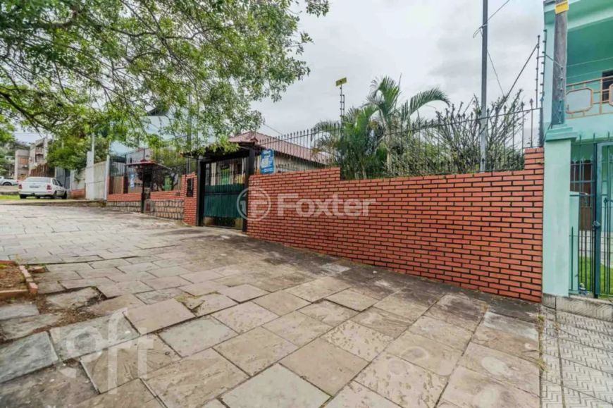 Casa à venda Rua Vidal de Negreiros, Vila São José - Porto Alegre