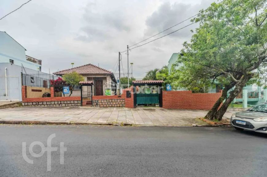 Casa à venda Rua Vidal de Negreiros, Vila São José - Porto Alegre