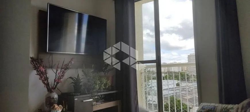 Apartamento Três quatros com Suite e Sacada