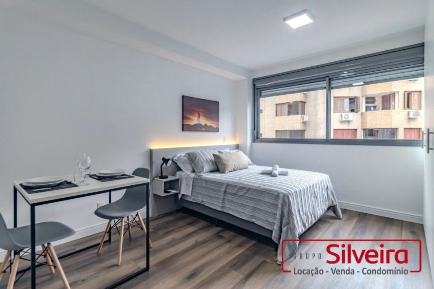 STUDIO COM 29M² MOBILIADO - BELA VISTA