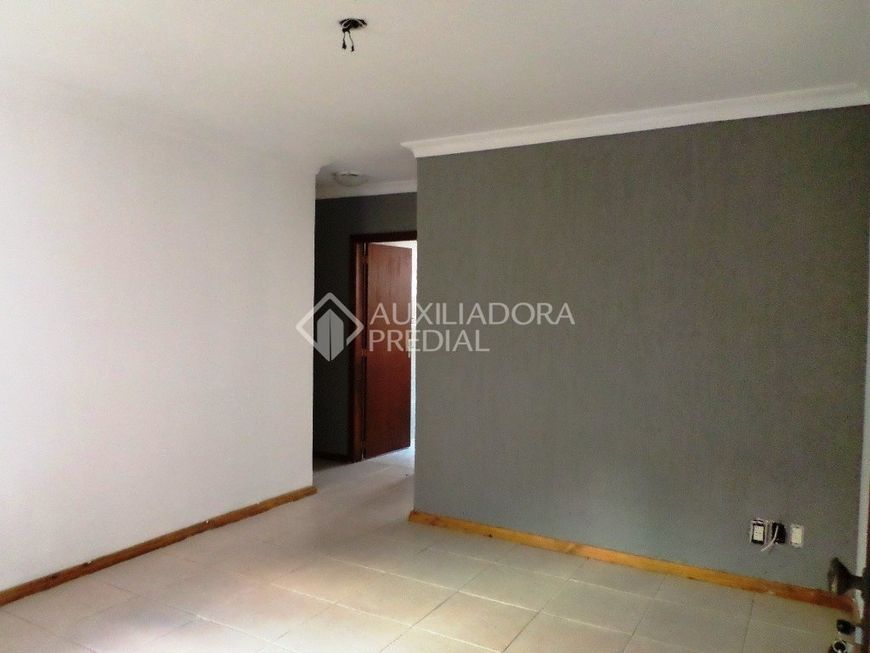 Apartamento com 2 dormitórios no bairro Tristeza