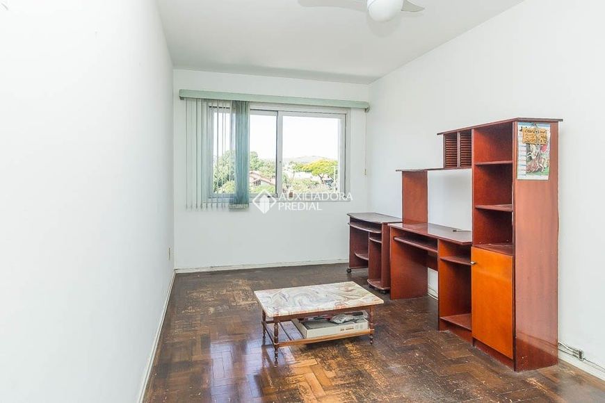 Apartamento para aluguel possui 46 metros quadrados com 1 quarto em Partenon - Porto Alegre - RS